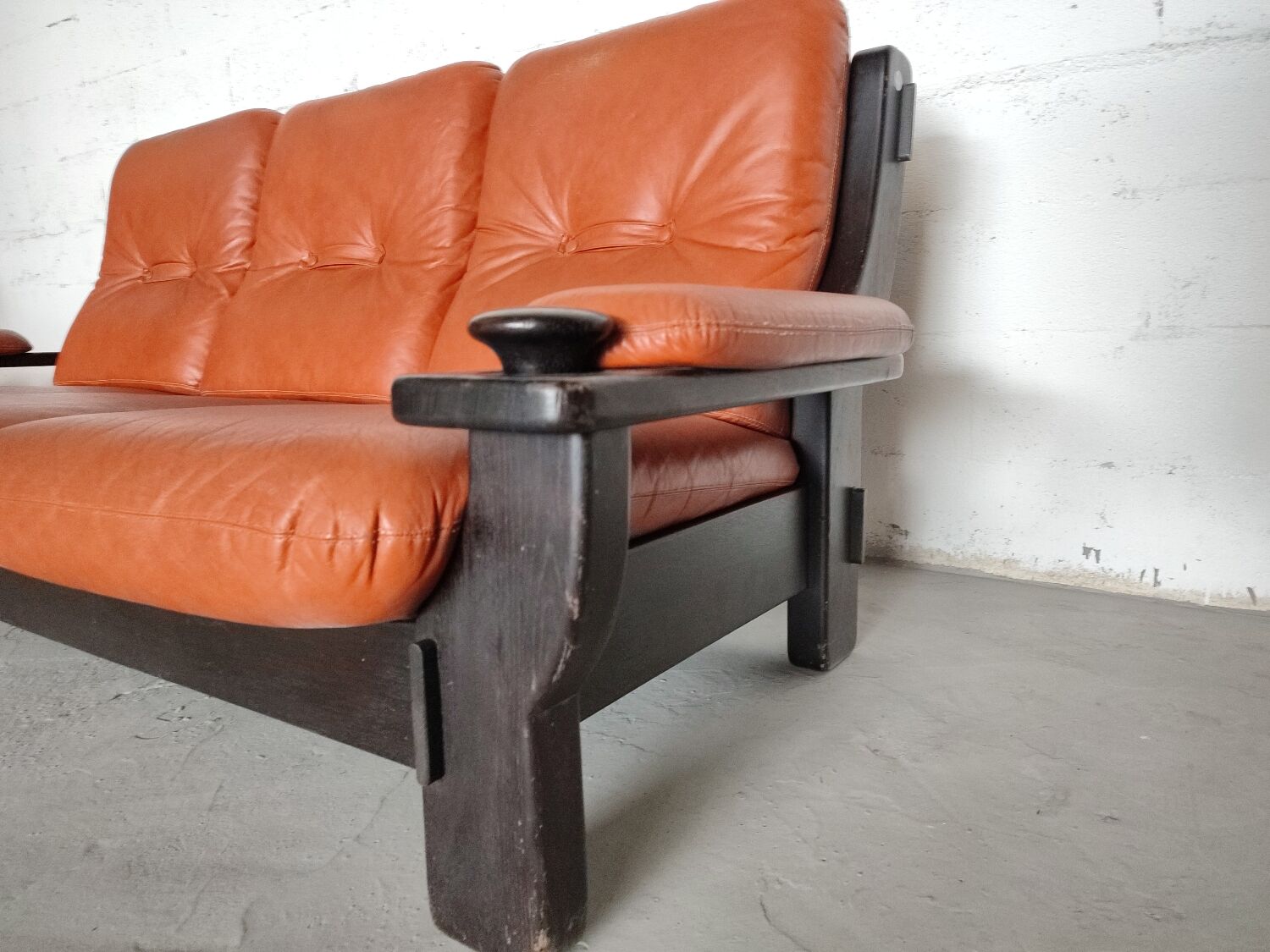 Brazilian brutalist leather sofa