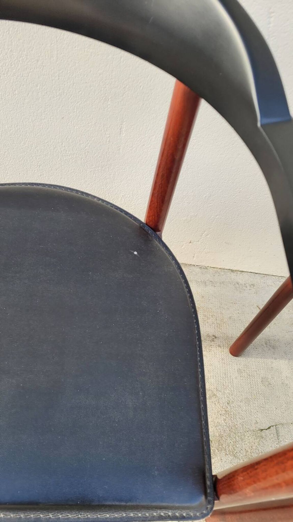 Pair of Scandinavian designer armchairs - 1970s