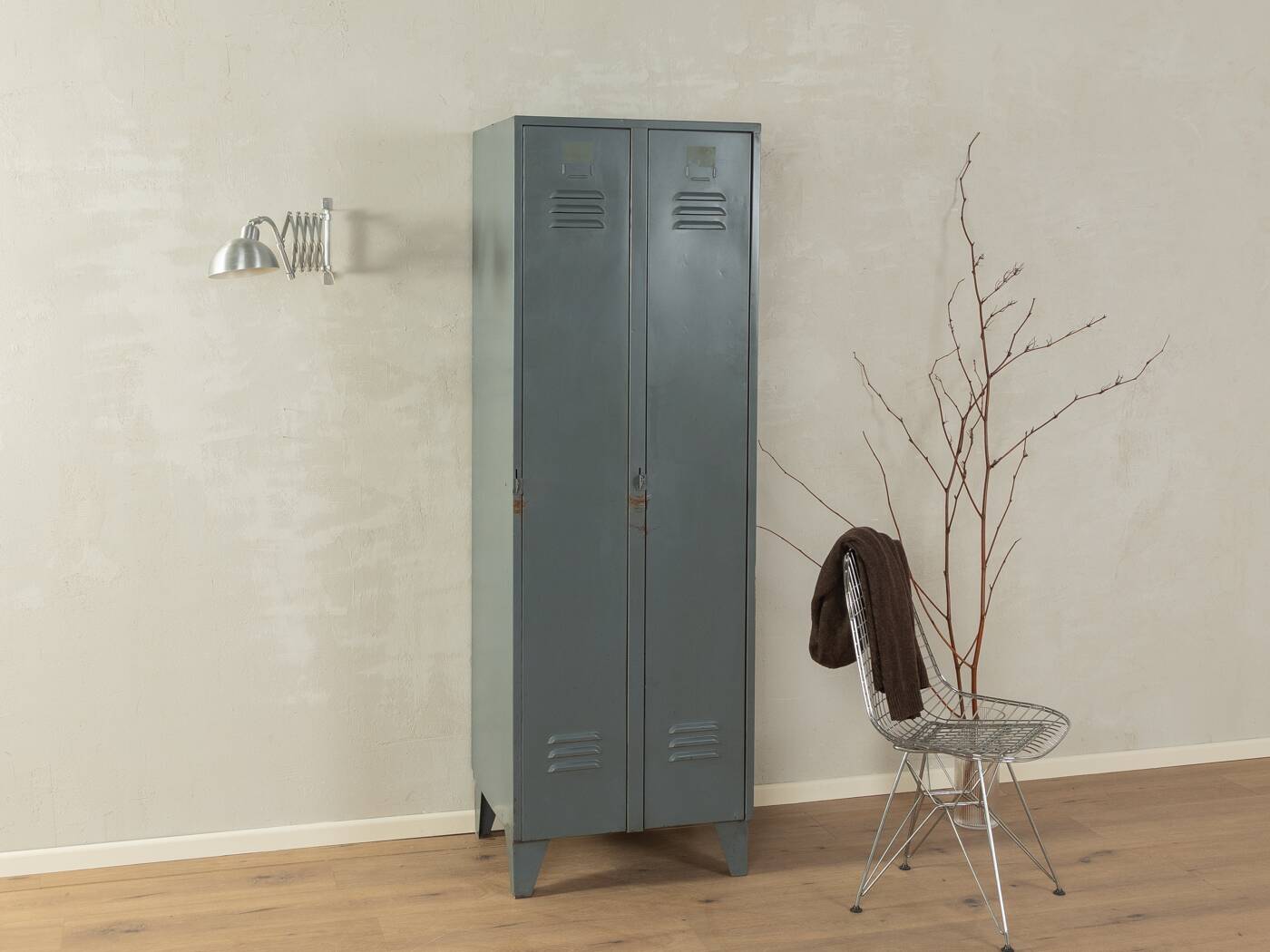 Armoire en acier des années 1960