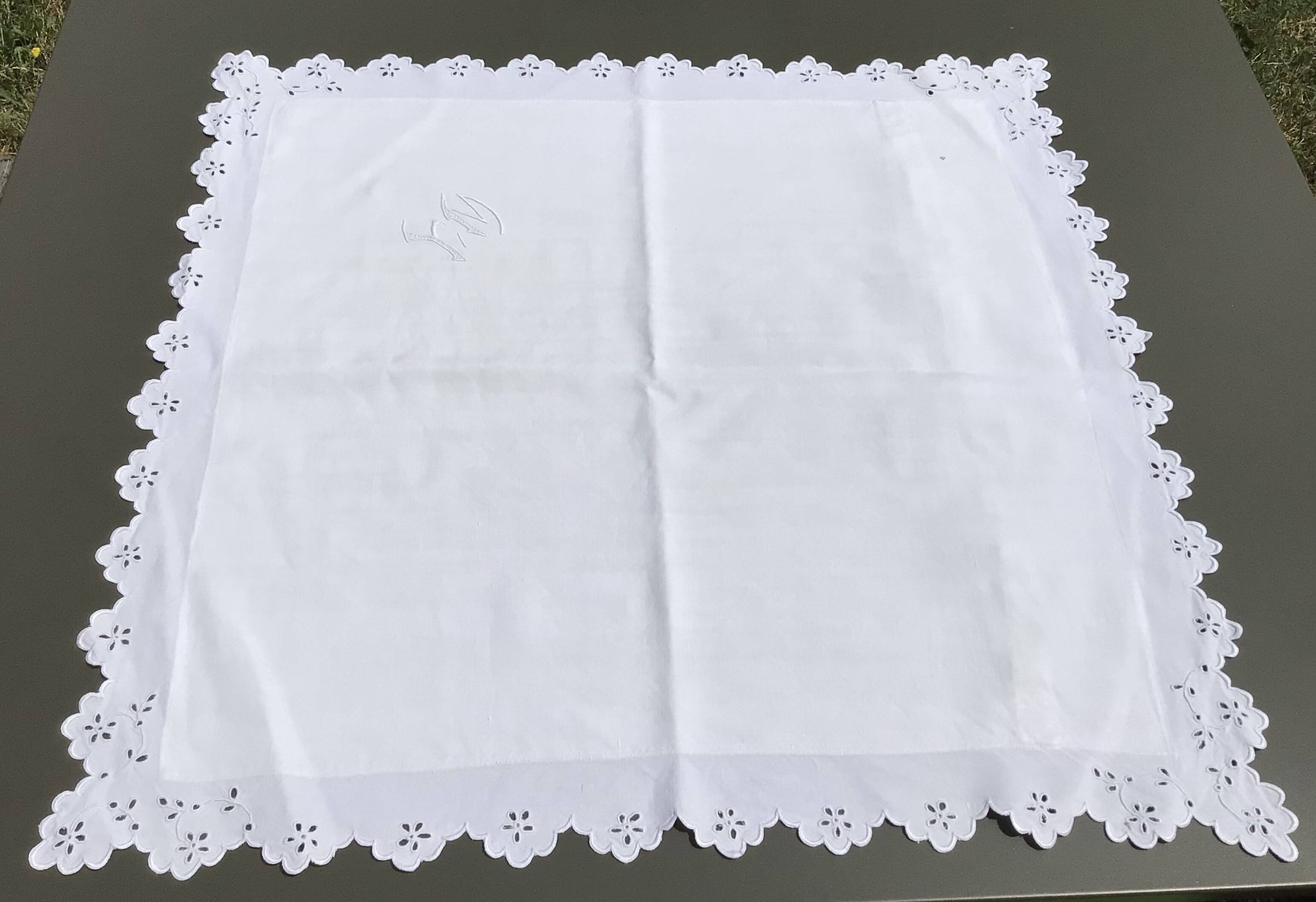 FM embroidered linen pillowcase English embroidery