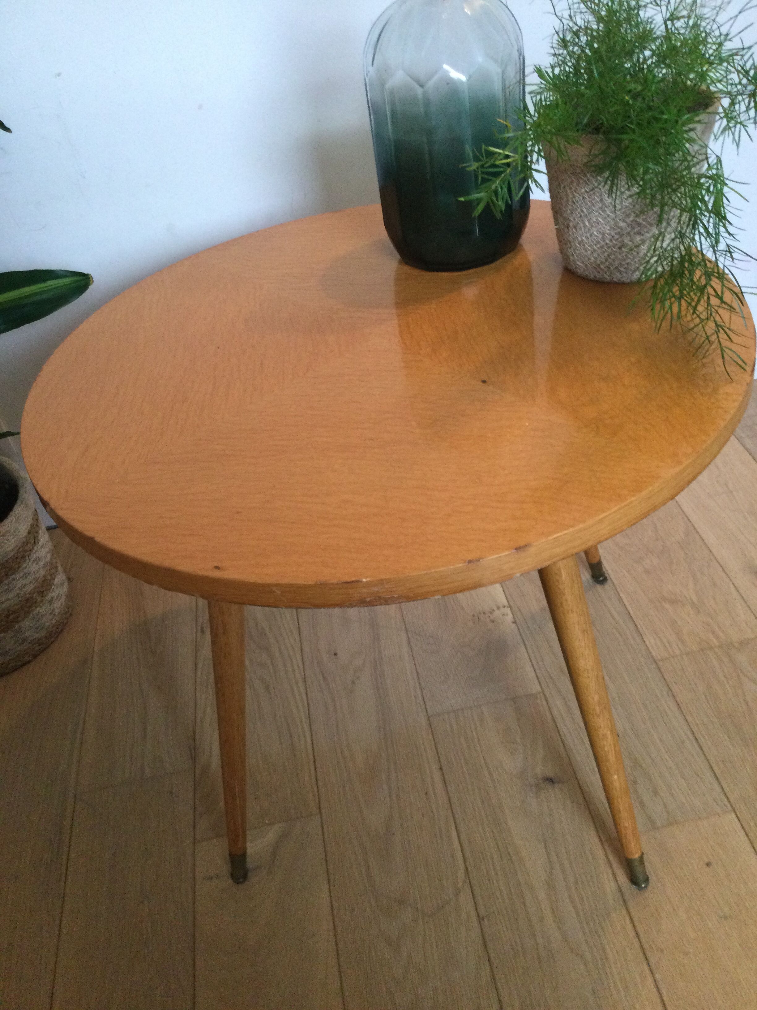Scandinavian coffee table compass feet