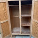 Armoire parisienne