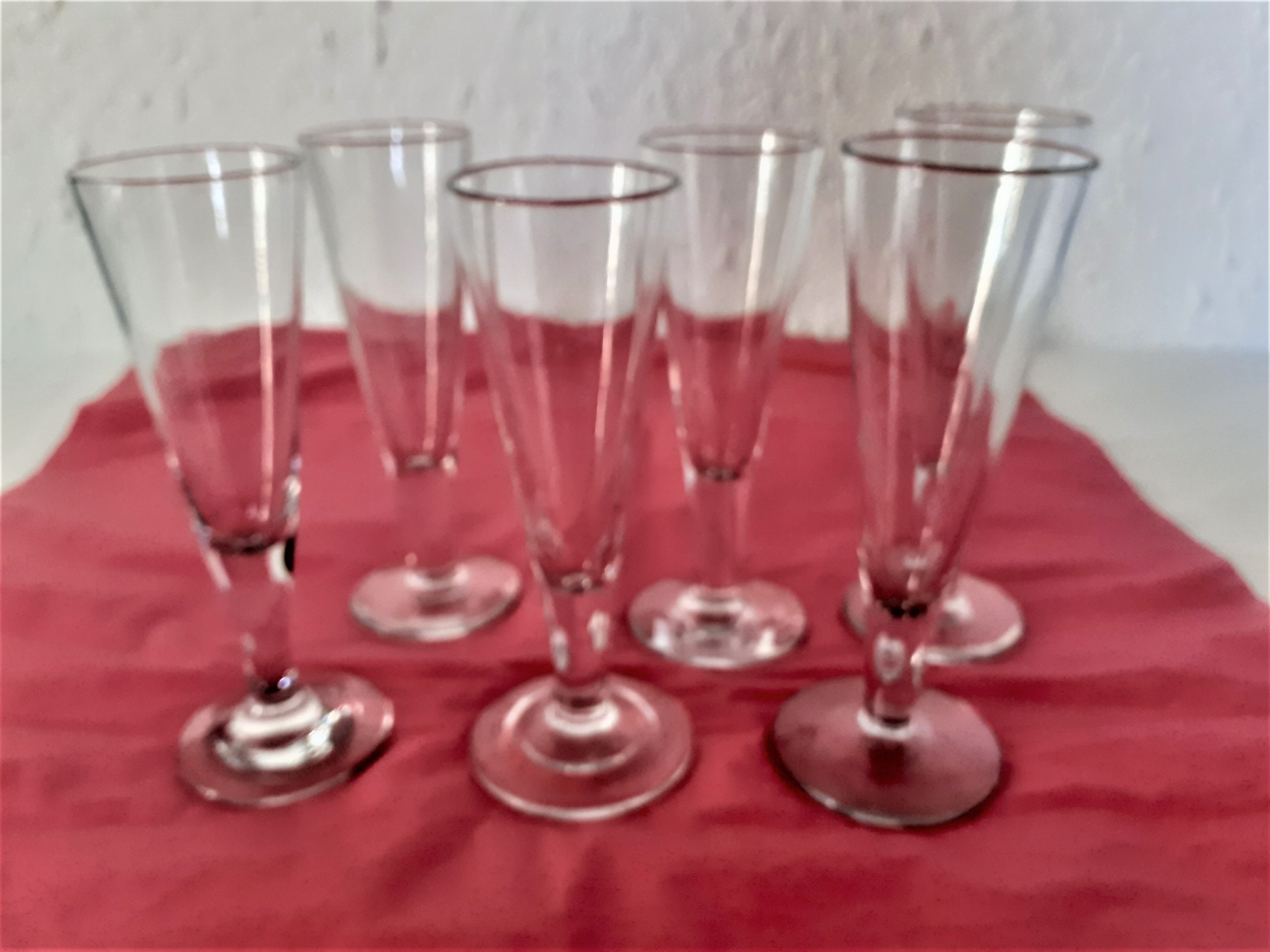 6 flutes champagne glasses