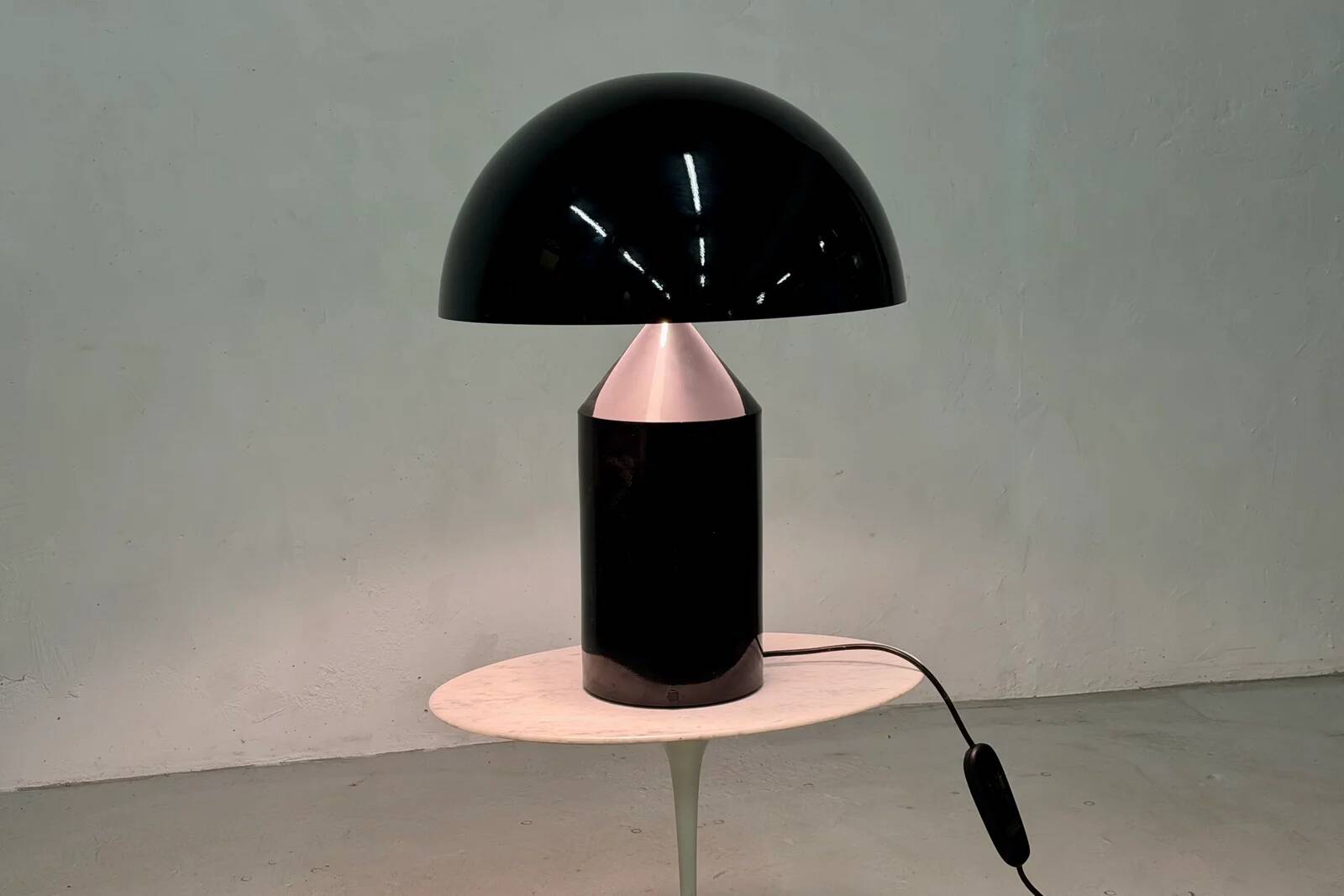 Lampe de table Atollo 233 par Vico Magistretti pour Oluce - 1970s