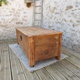 Coffre ancien en chêne