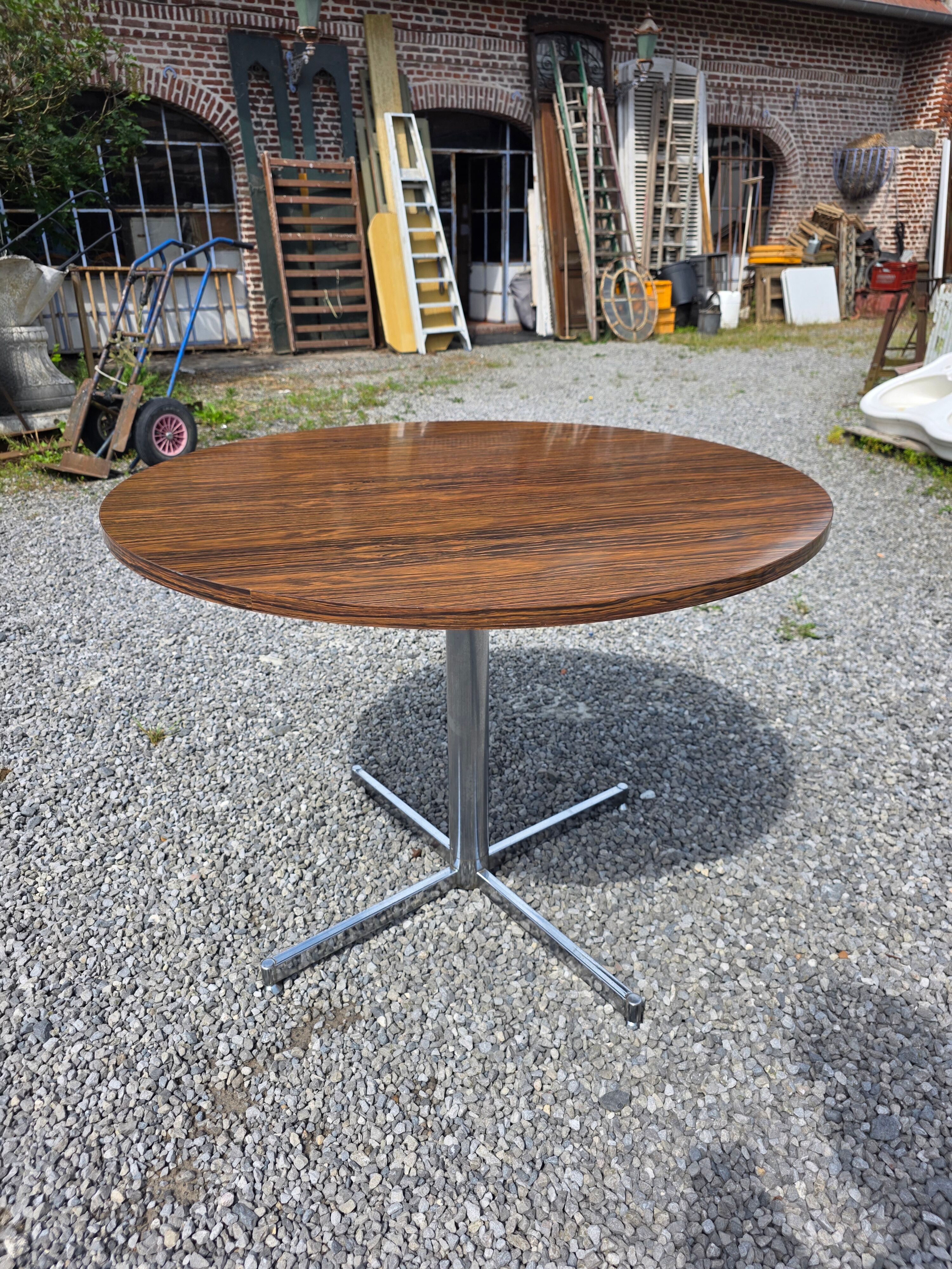 Formica table with chrome legs from the 1970s.