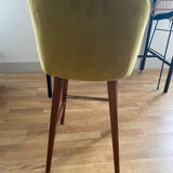 Bar stool