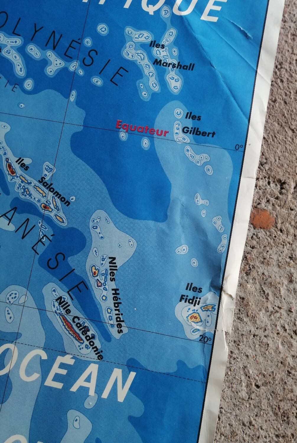 Vintage school map mdi Oceania - South America.