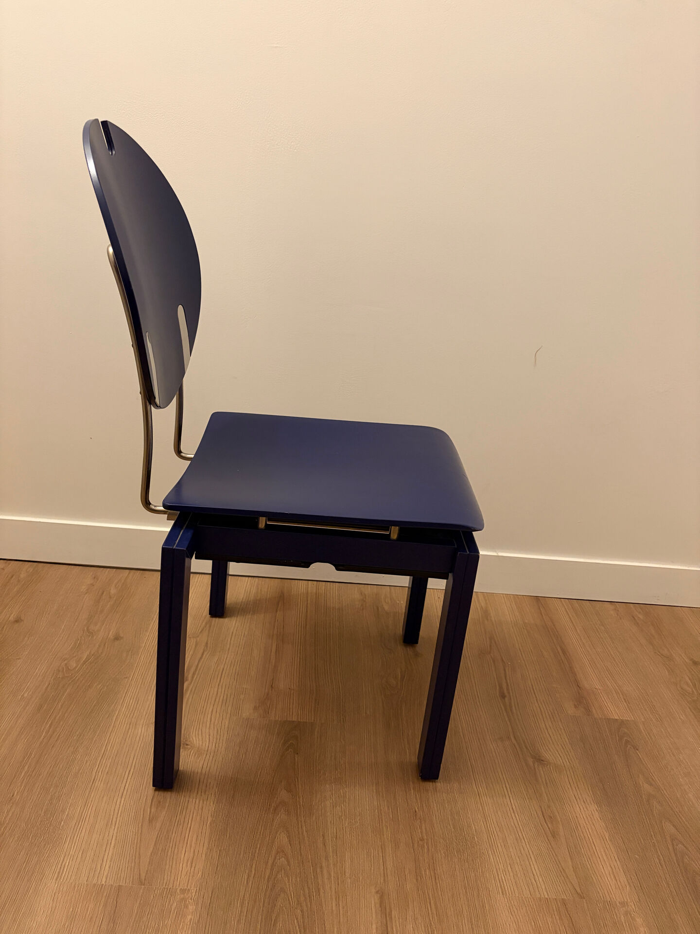 Post-modern Thonet chair