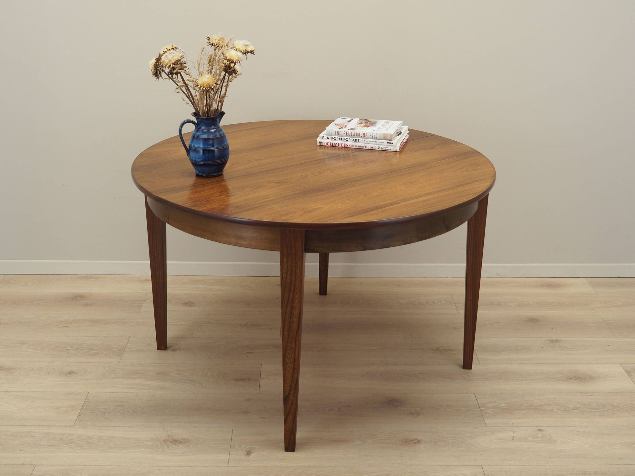 Round rosewood table, Danish design, 1970s, production: Denmark