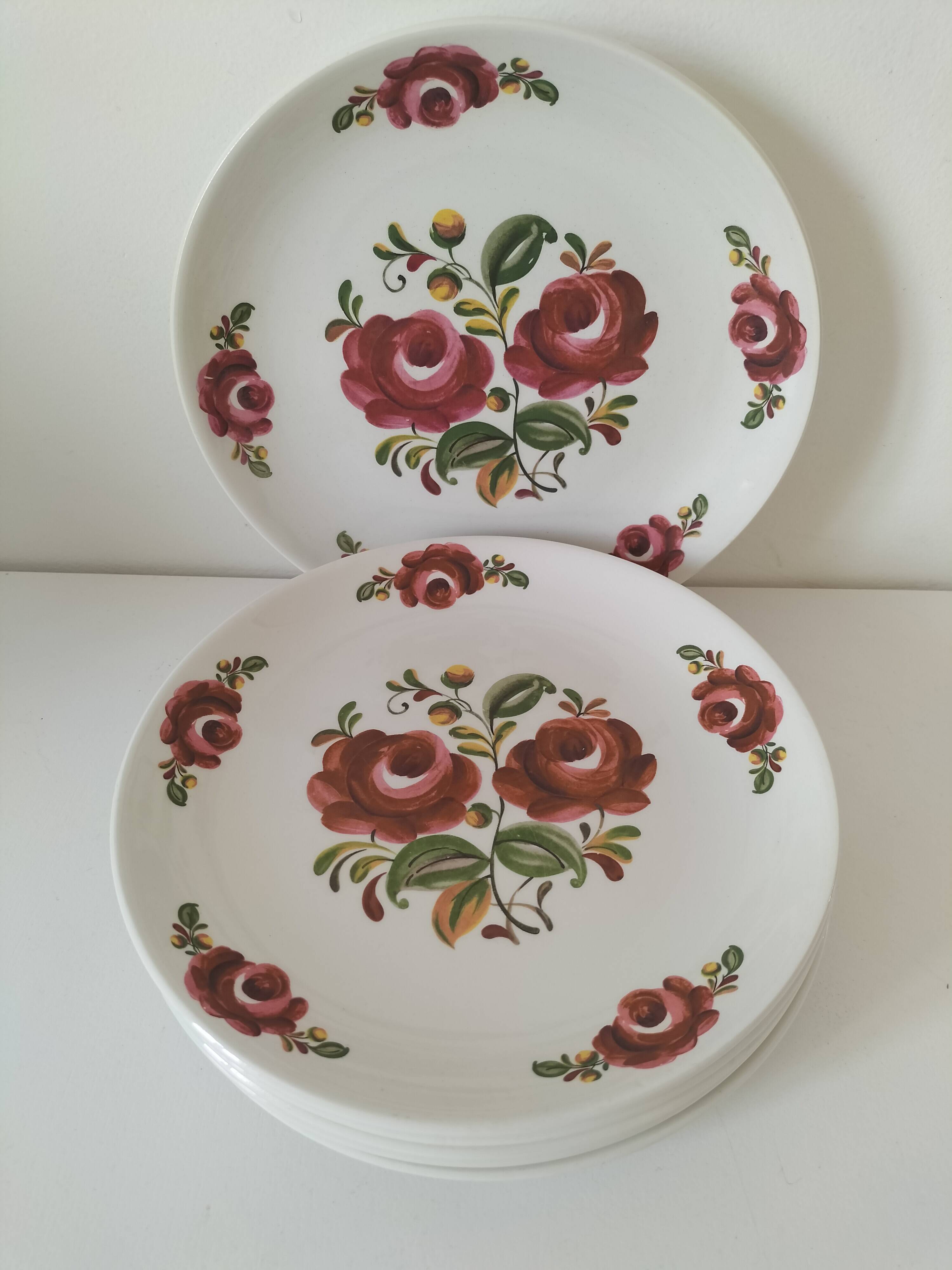 Set of 6 Moulin des Loups plates – Ottawa model