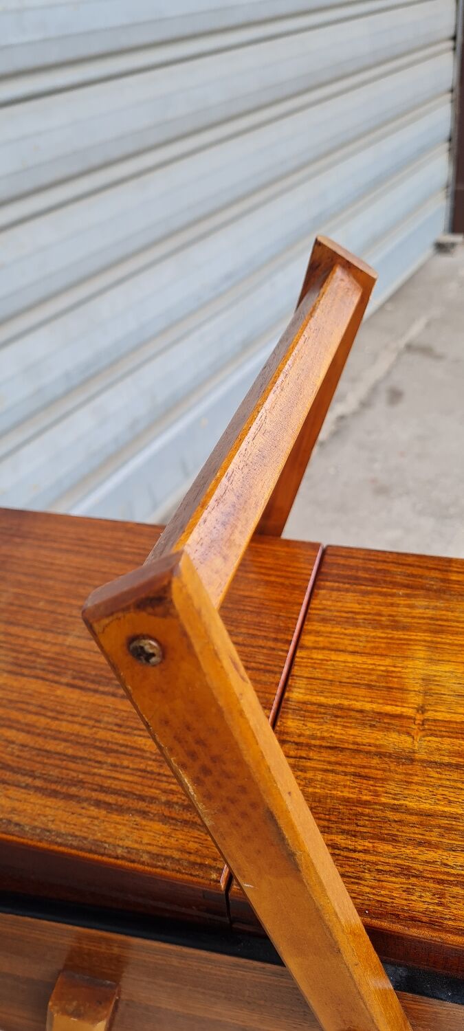 Vintage compass foot worker