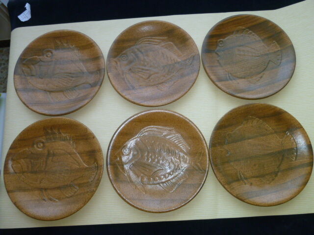 Set of 6 flat ceramic plates Chantillt Fish decoration in relief