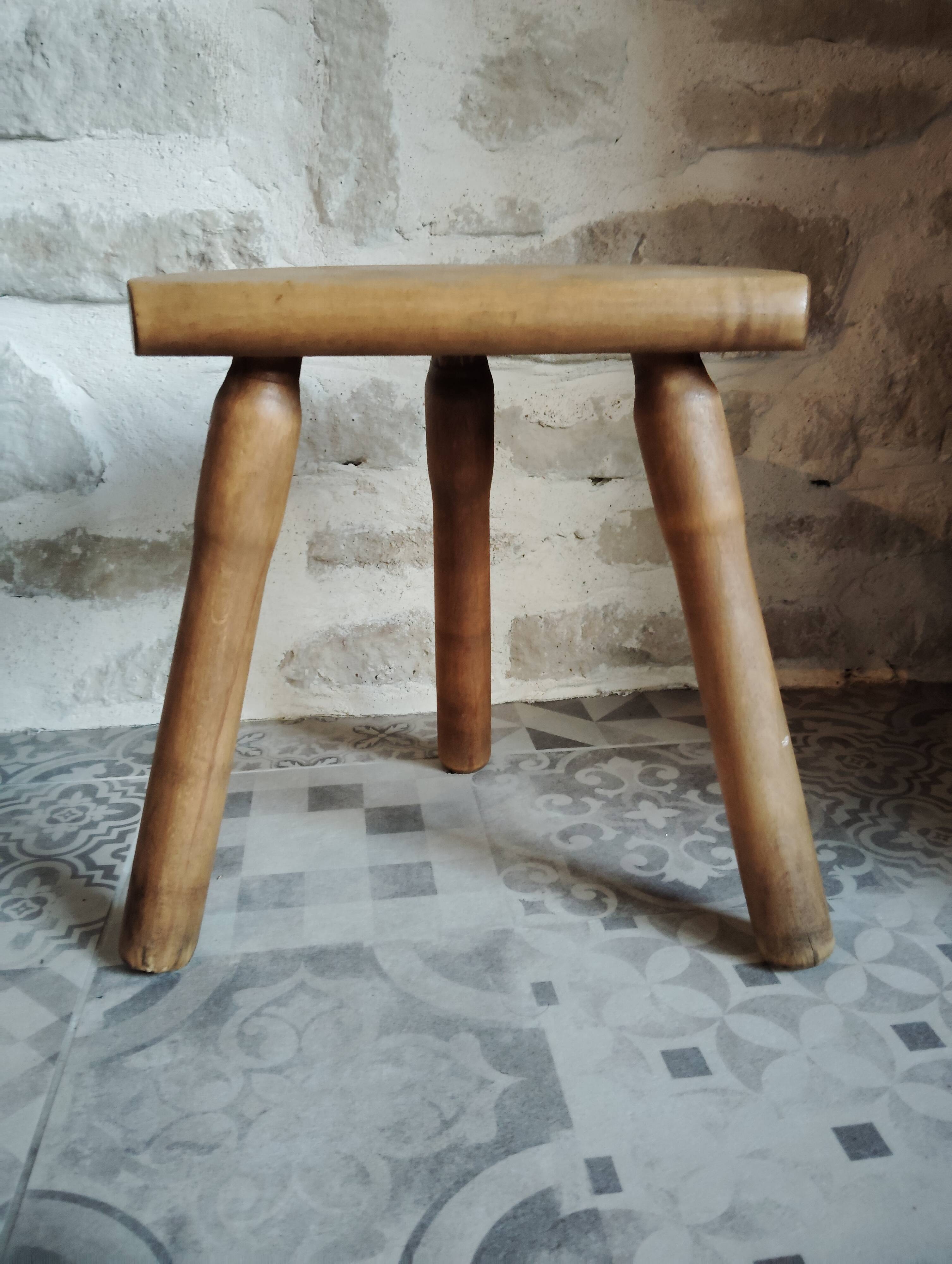 Authentic old tripod milking stool (cowboy)