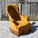Fauteuil en velours, XXe siècle