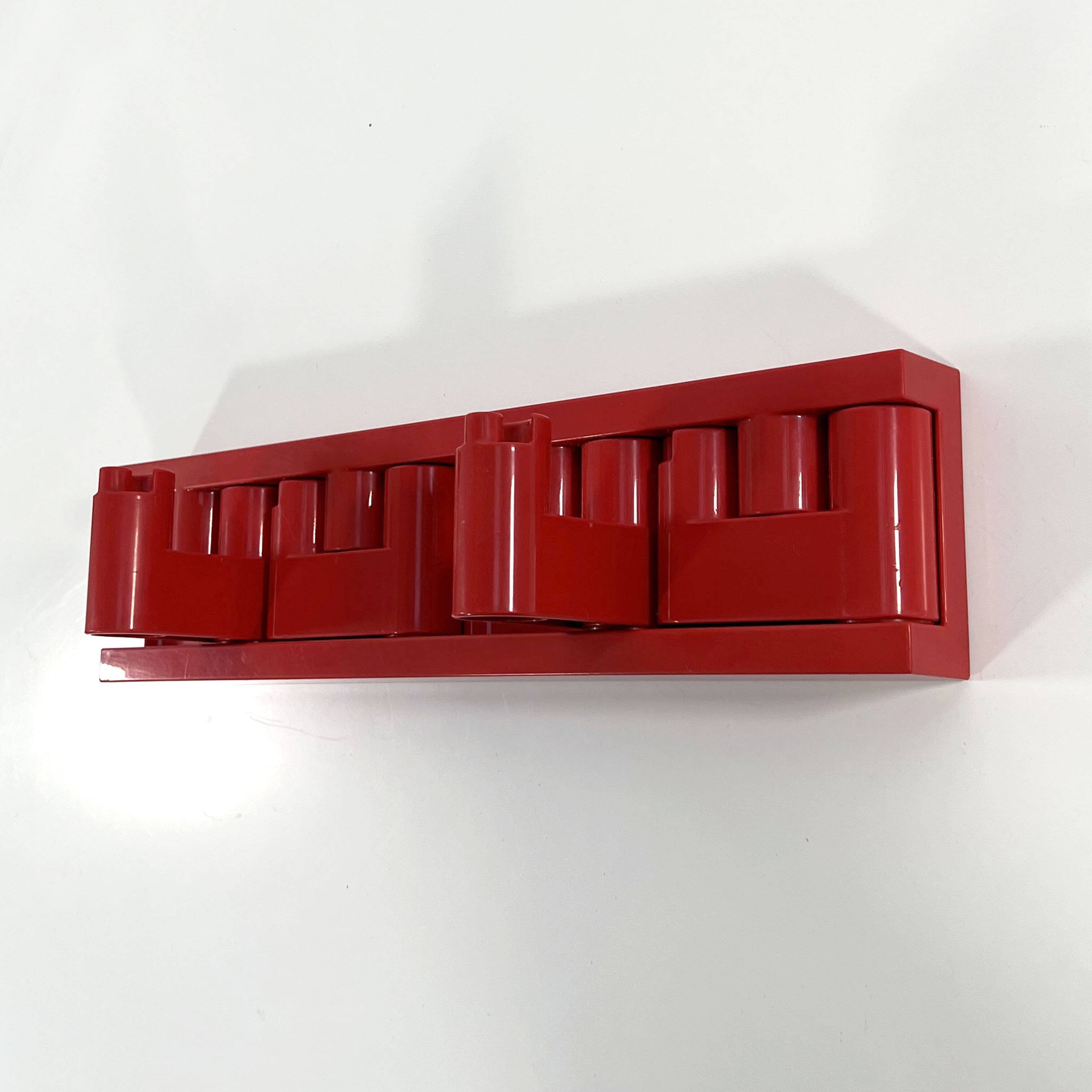 Red wall-mounted coat rack Minivip by Benanti & Brunori for Velca Legnano
