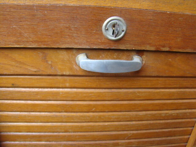 Old oak curtain binder