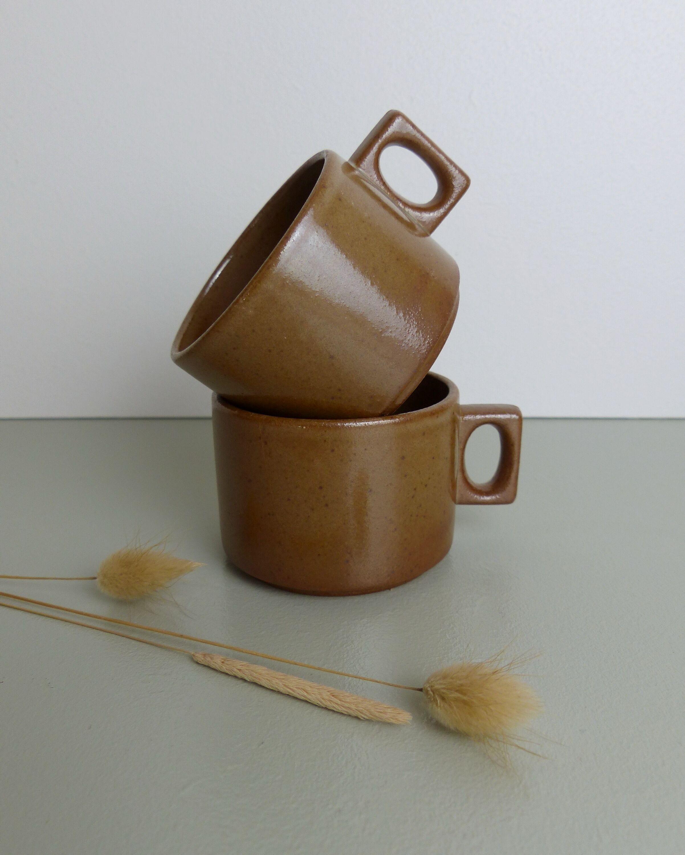 4 cups Brenne sandstone