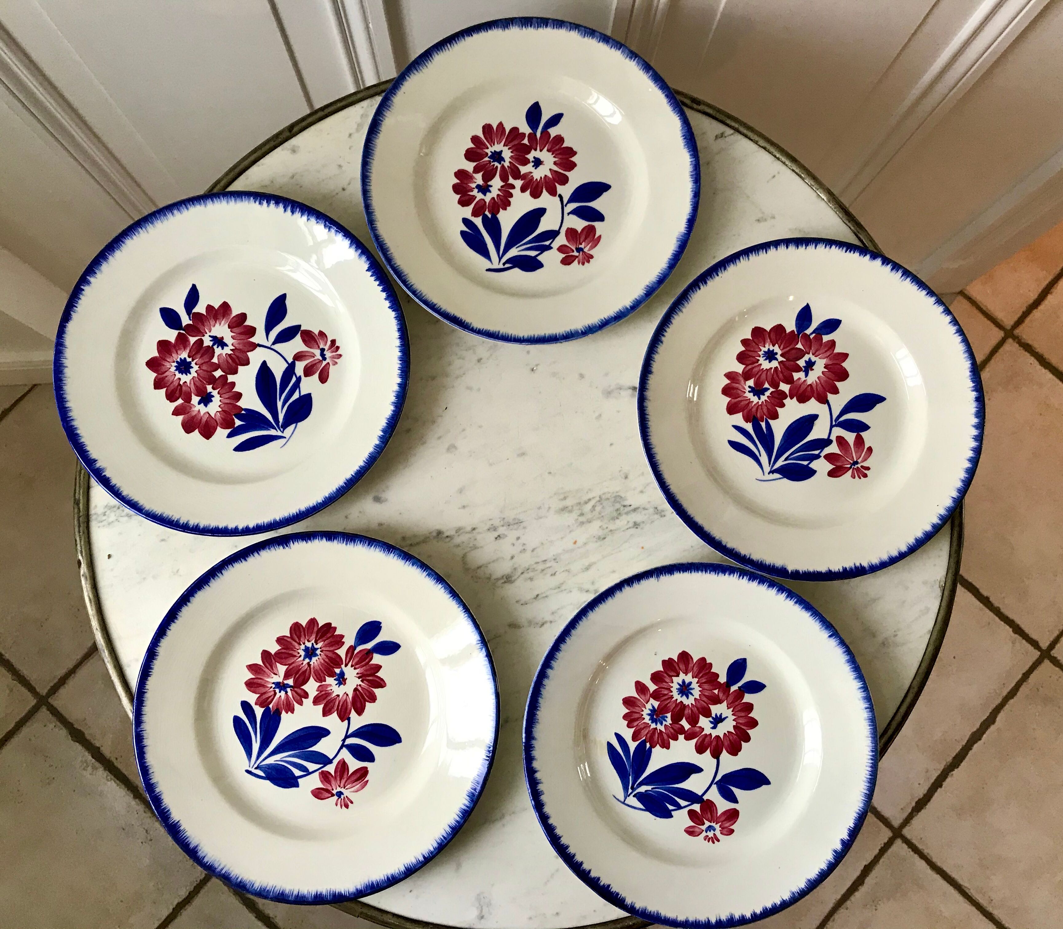 Set of 5 dessert plates gien model "cancale" 40s