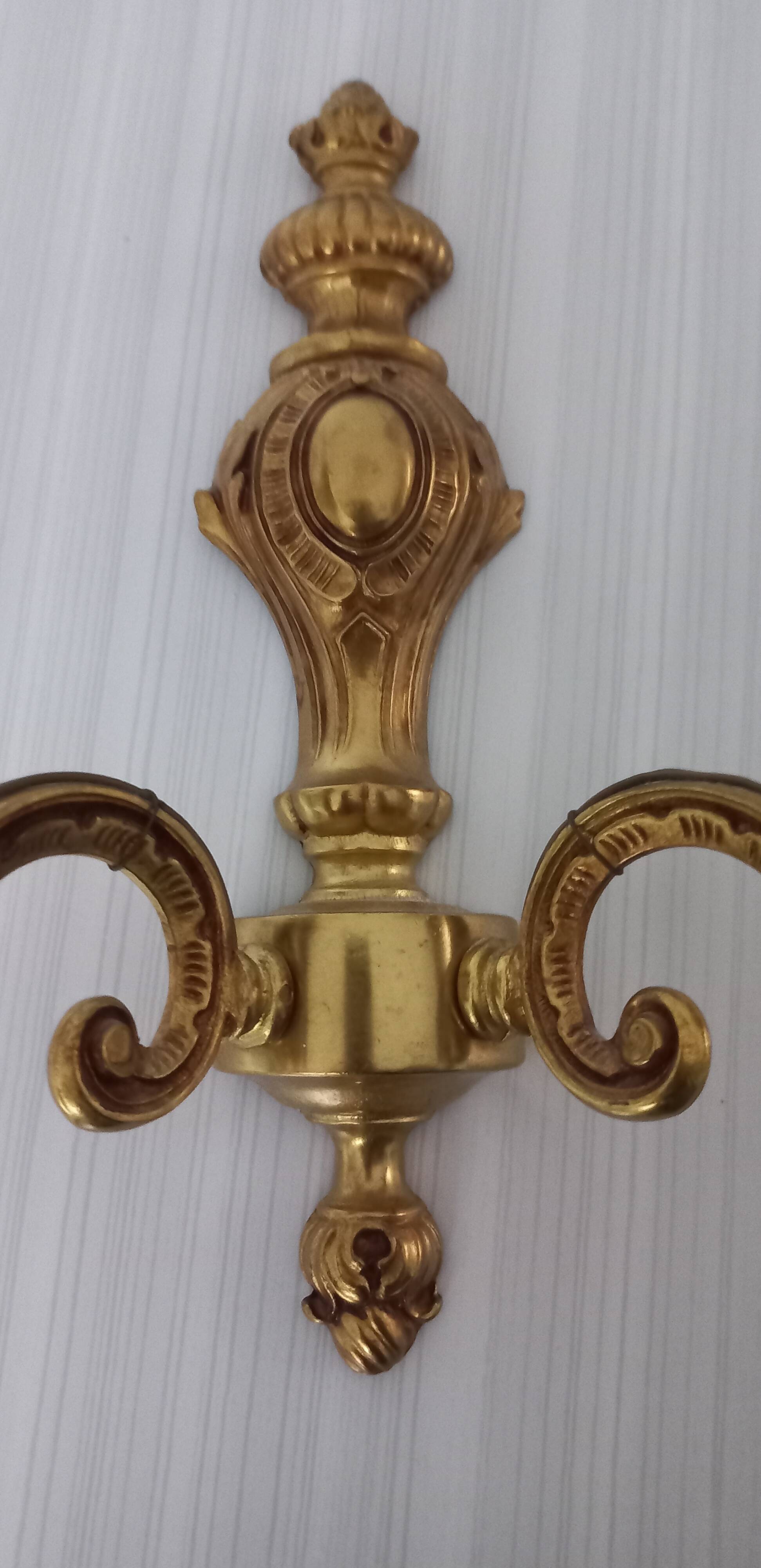 Louis XV style double bronze wall light