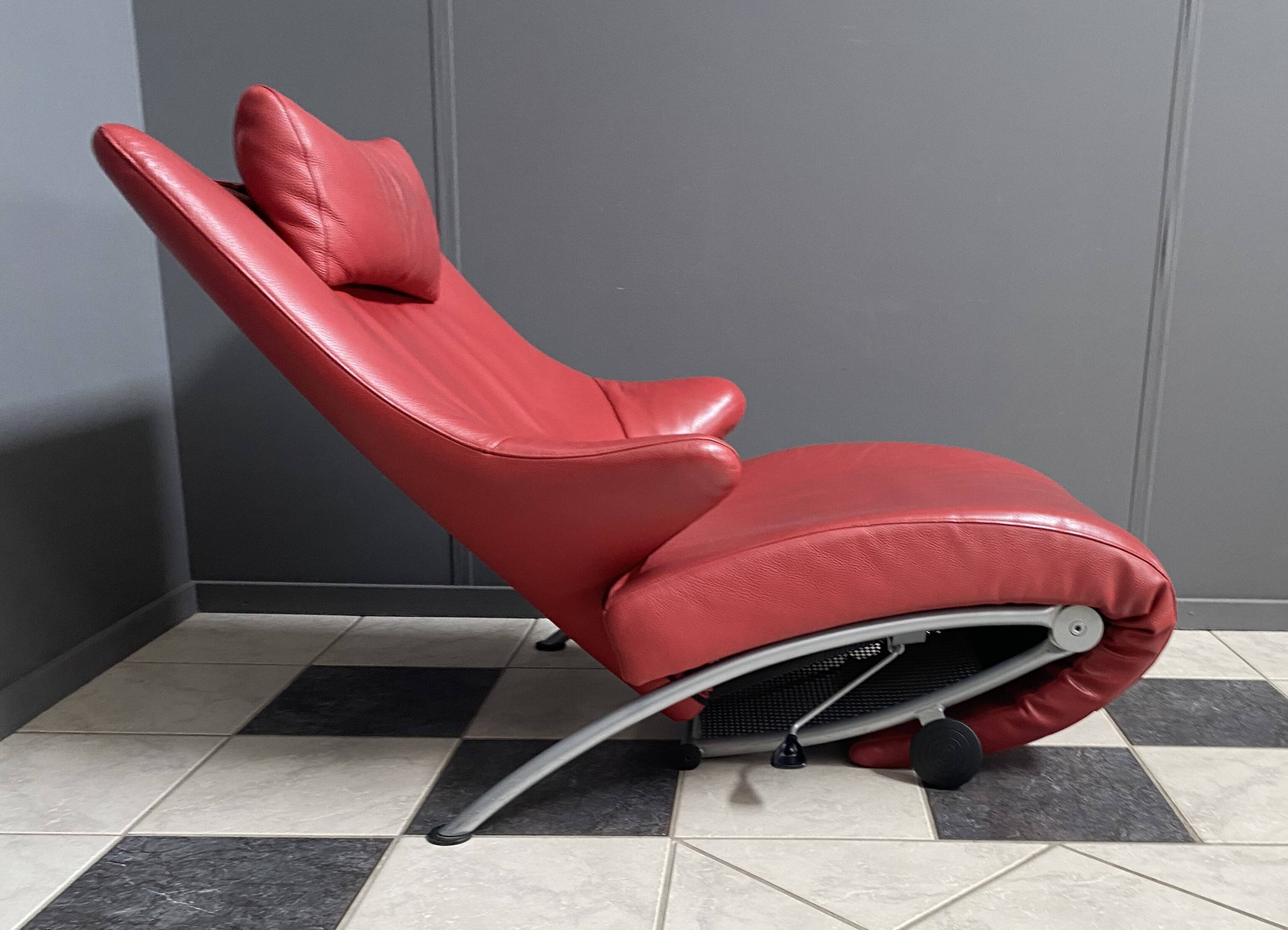 Chaise relax pliable rouge par Stefan Heiliger modèle Solo 699 pour WK Wohnen