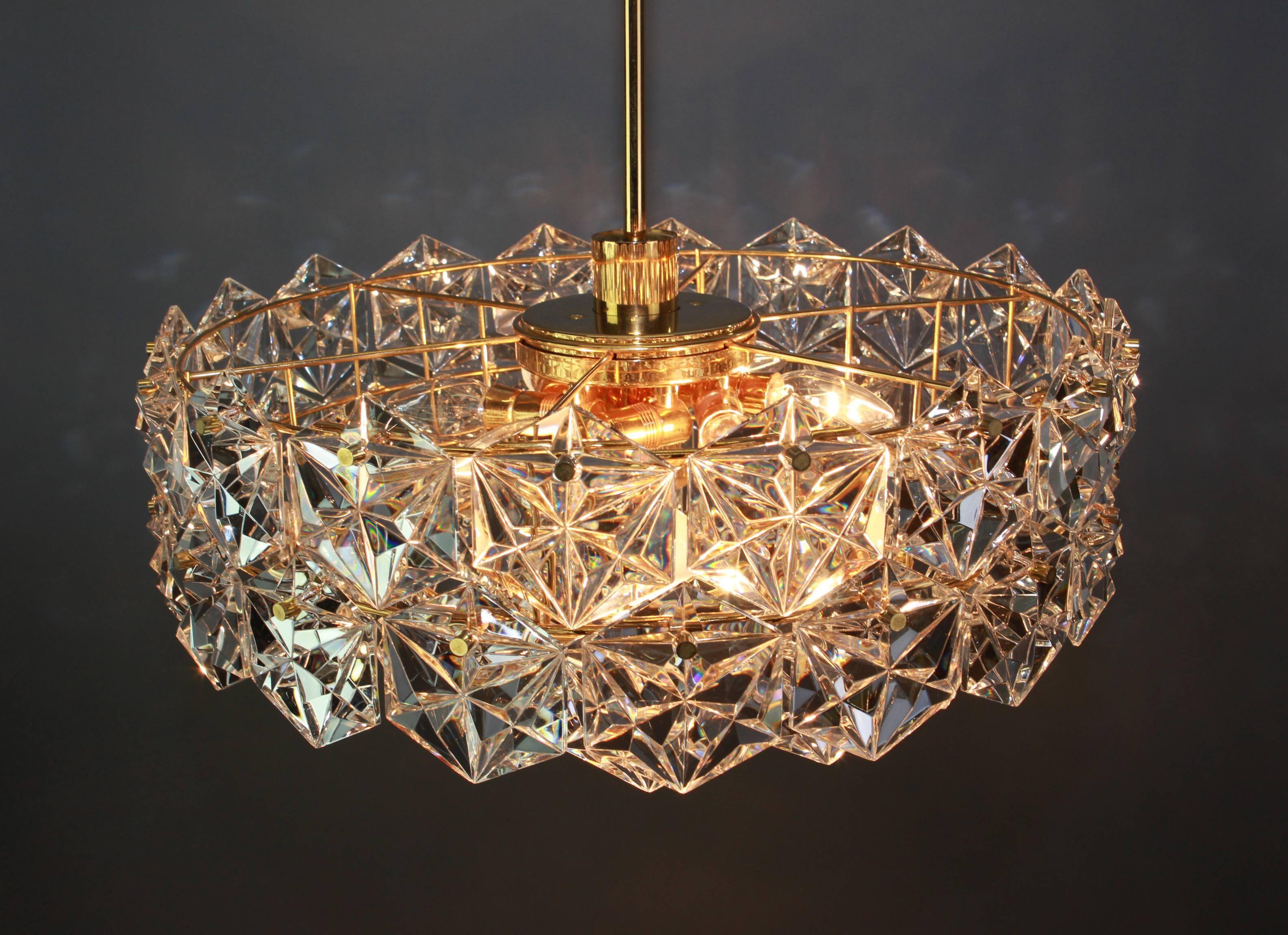Kinkeldey chandelier in gilded brass and crystal glass, Germany, 1970s