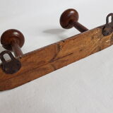 Old wooden wall coats door turned two bamboo imitation patères