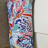 Double-sided cushion with plain pattern