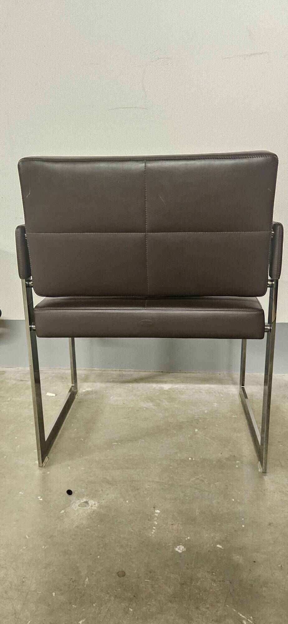 Chairs Poltrona Frau
