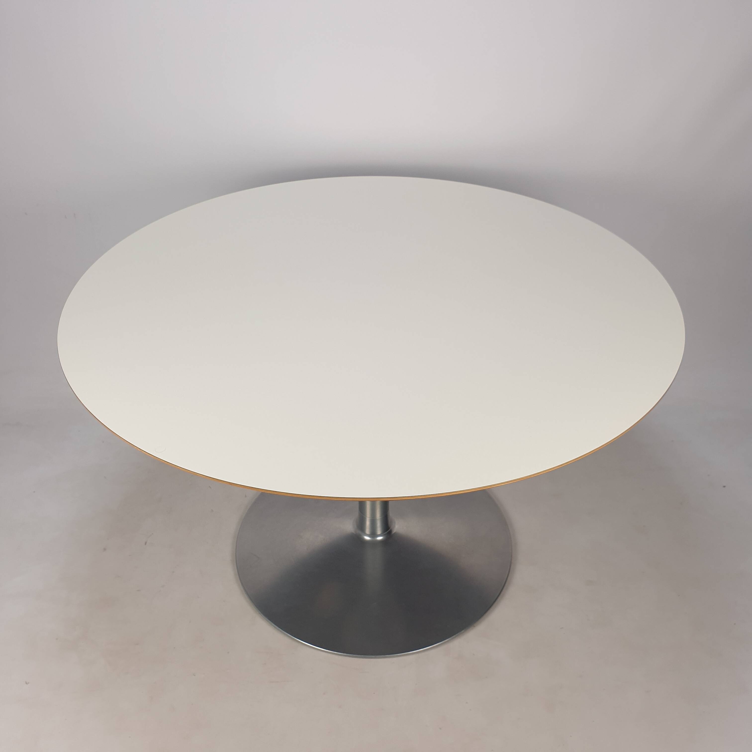 Round Dining Table by Pierre Paulin for Artifort