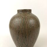 Puisaye sandstone vase