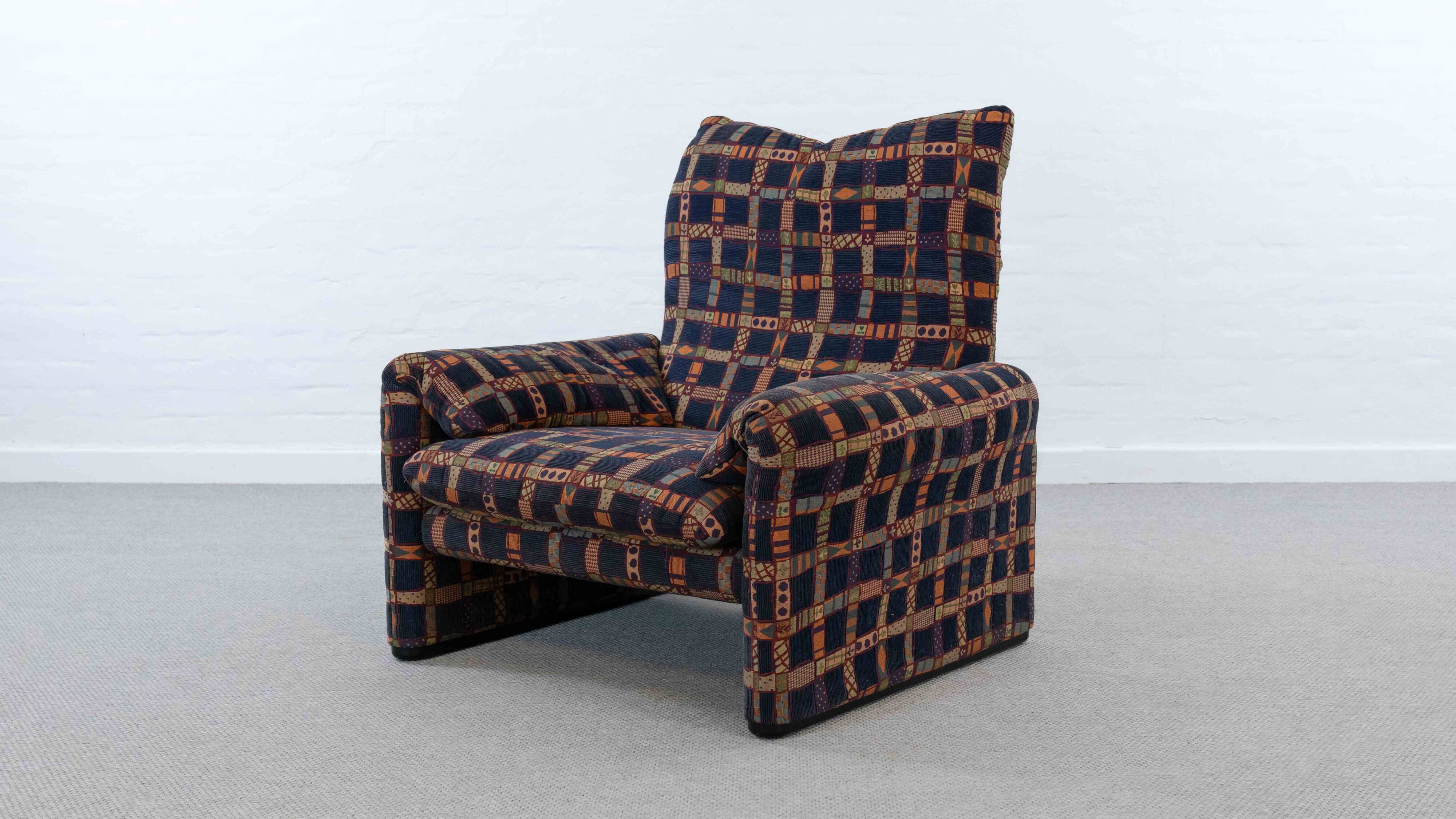 Maralunga armchair by Vico Magistretti for Cassina