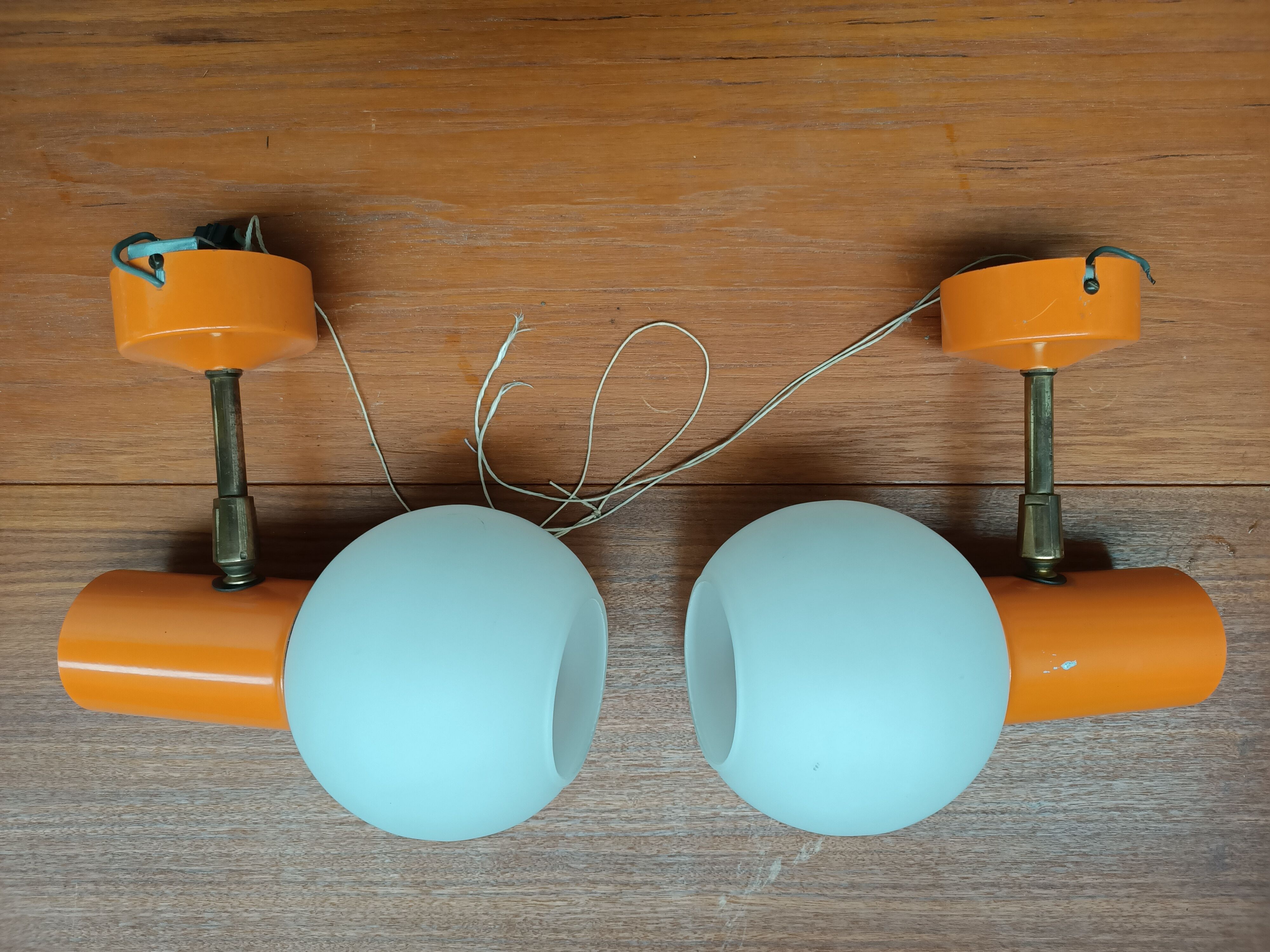 Pair of vintage wall lights