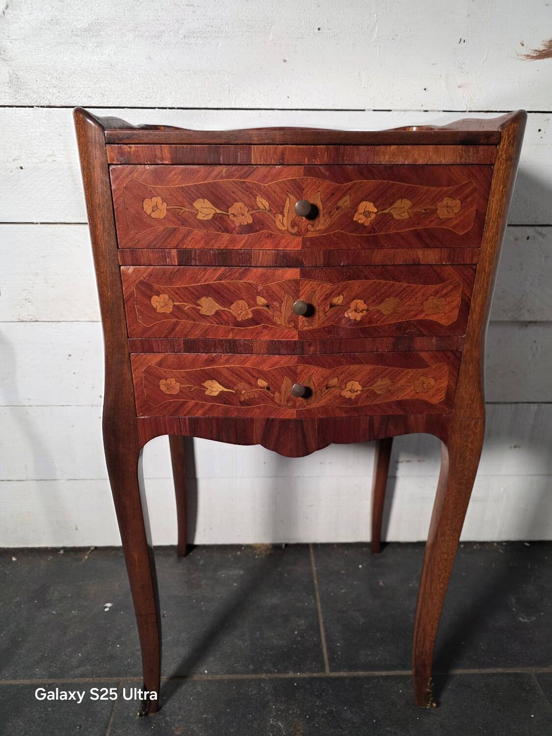 Louis XV style bedside table in marquetry with 3 drawers.
