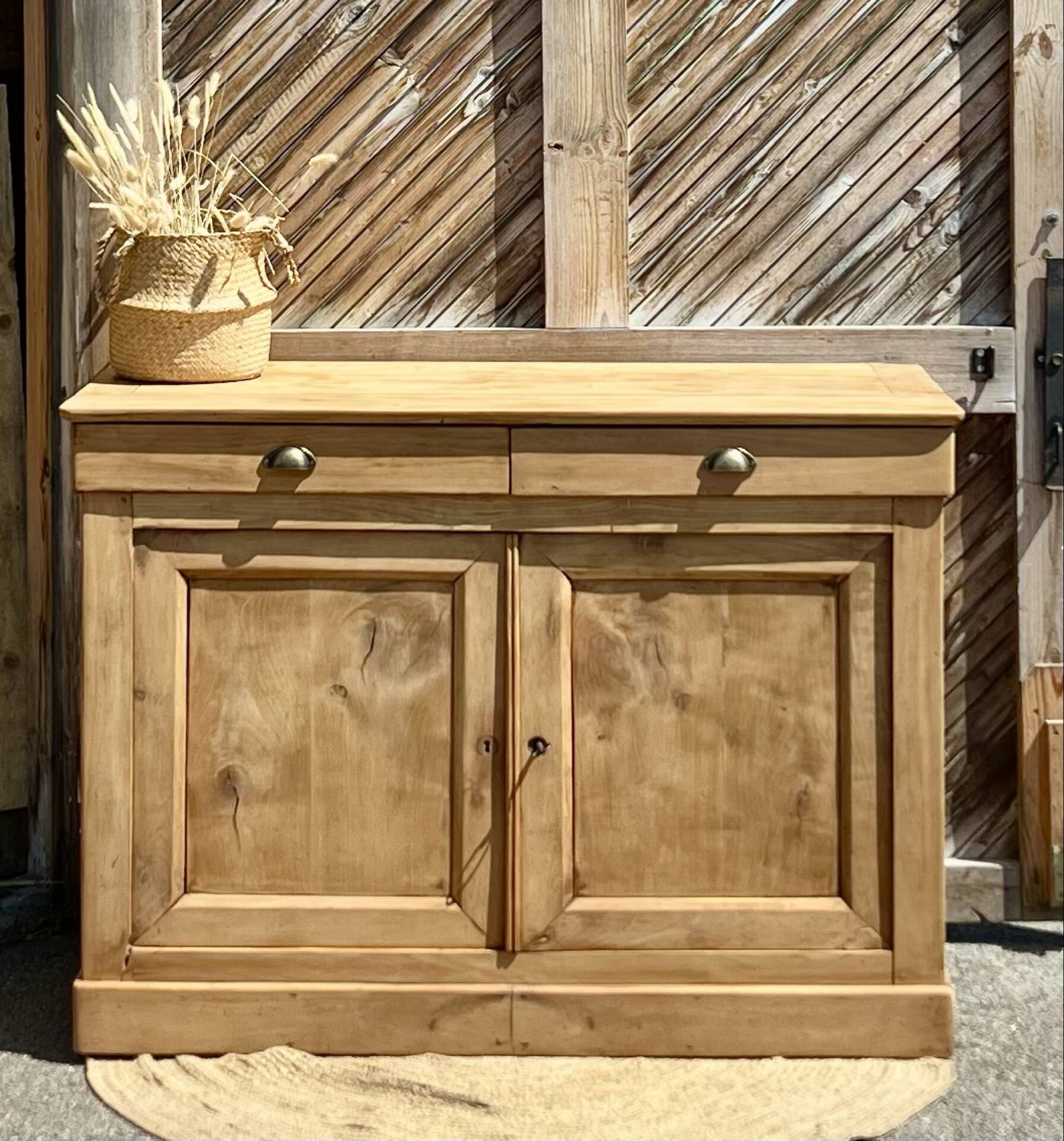 Old buffet with 2 drawers in raw solid wood, country chic.
