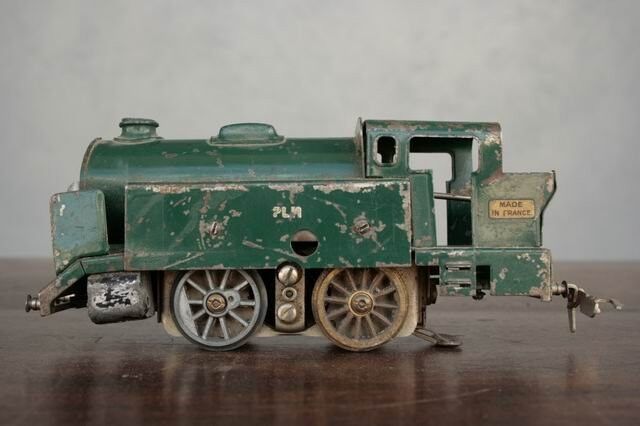 French toy locomotive Heller