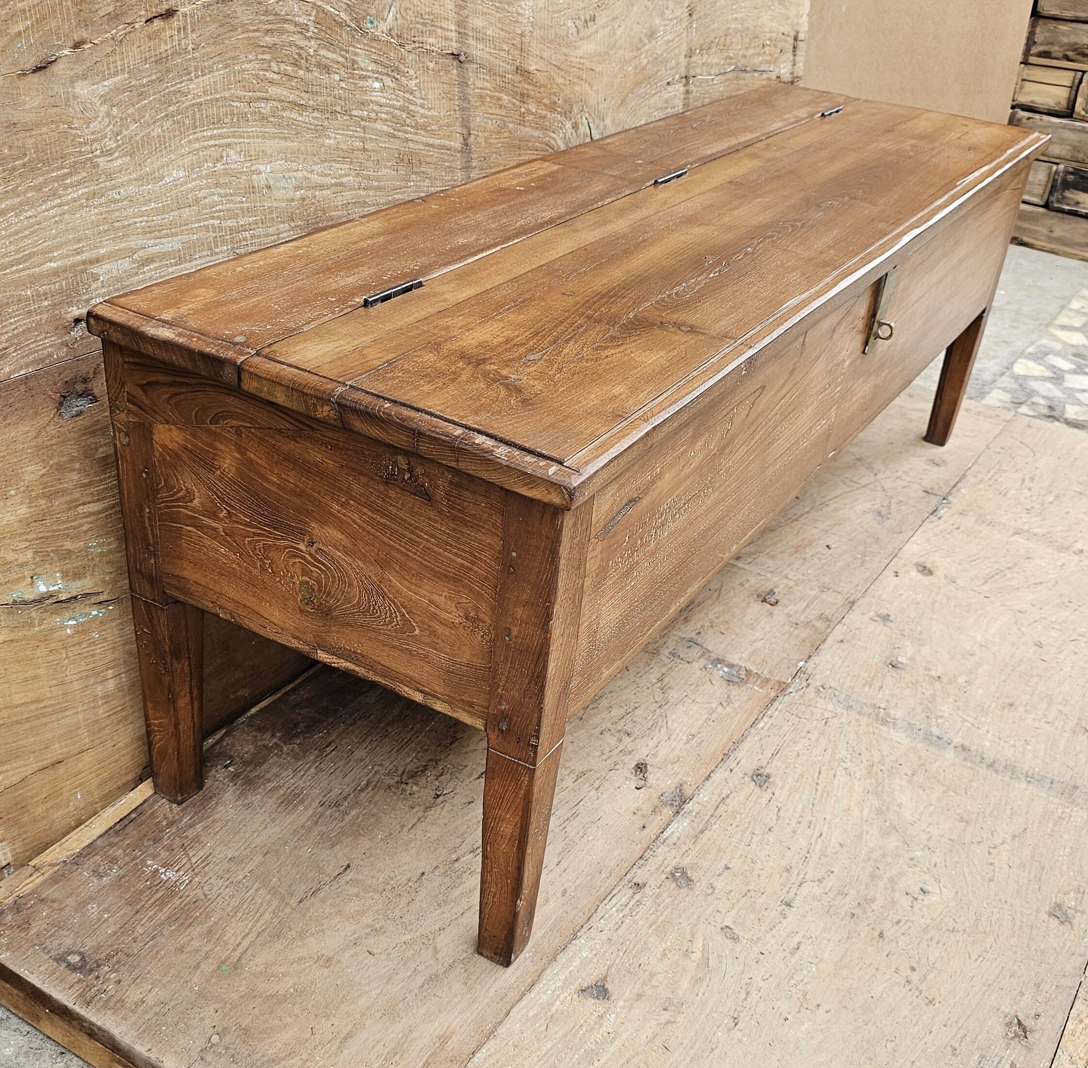 Old bench - Burmese teak chest