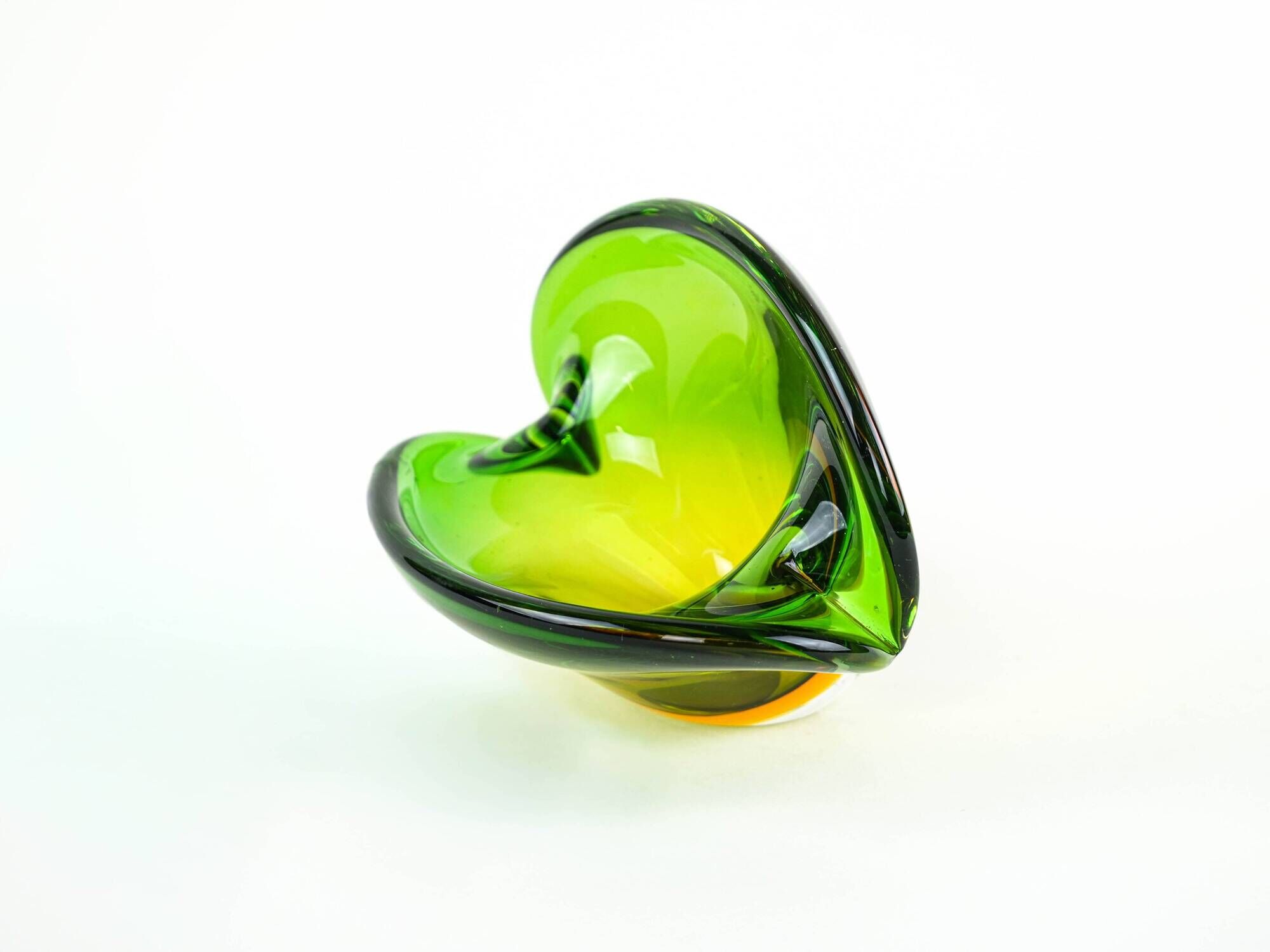 Sommerso glass platter in green and yellow, Murano, Italy, 1960s