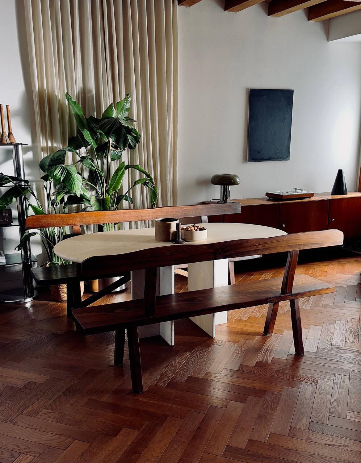 Table à manger Roche Bobois en travertin italien – Années 70/80