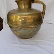 Brass pot