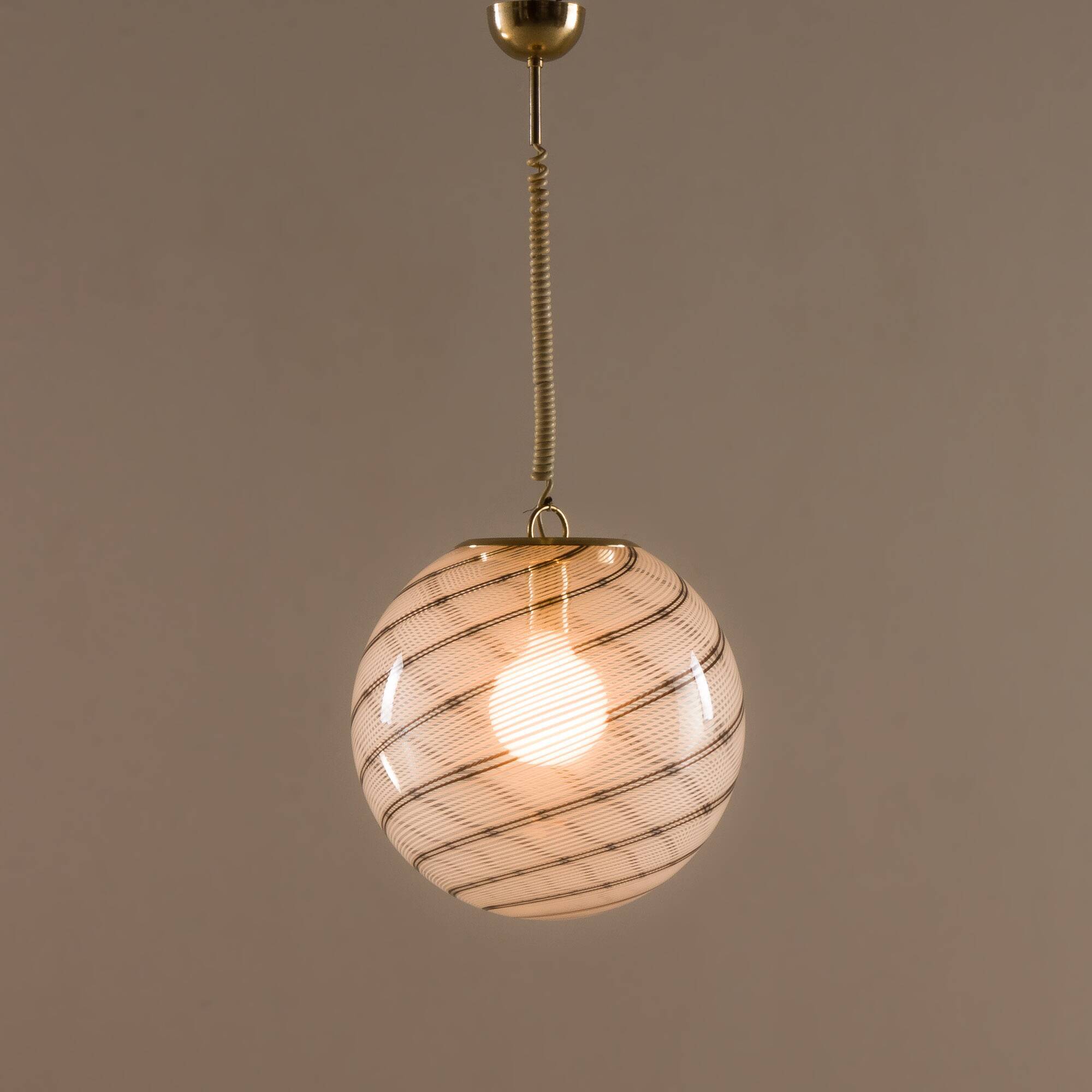 Murano globe pendant lamp by Lino Tagliapietra, Italy 1970s