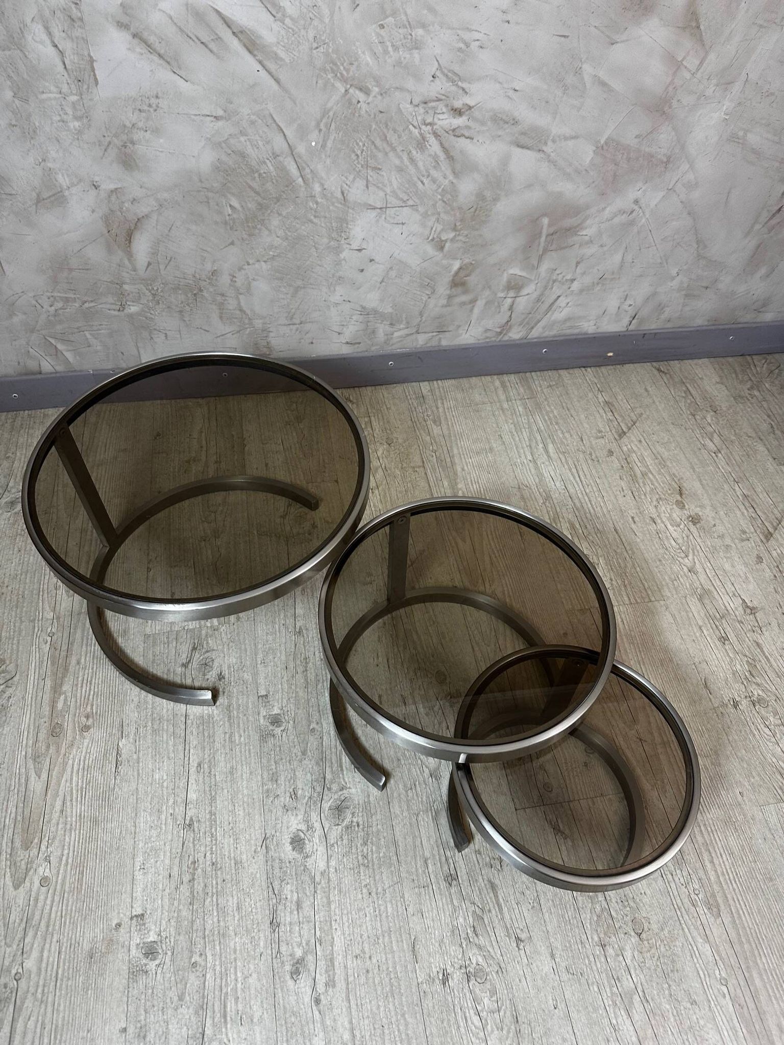 Vintage nesting tables