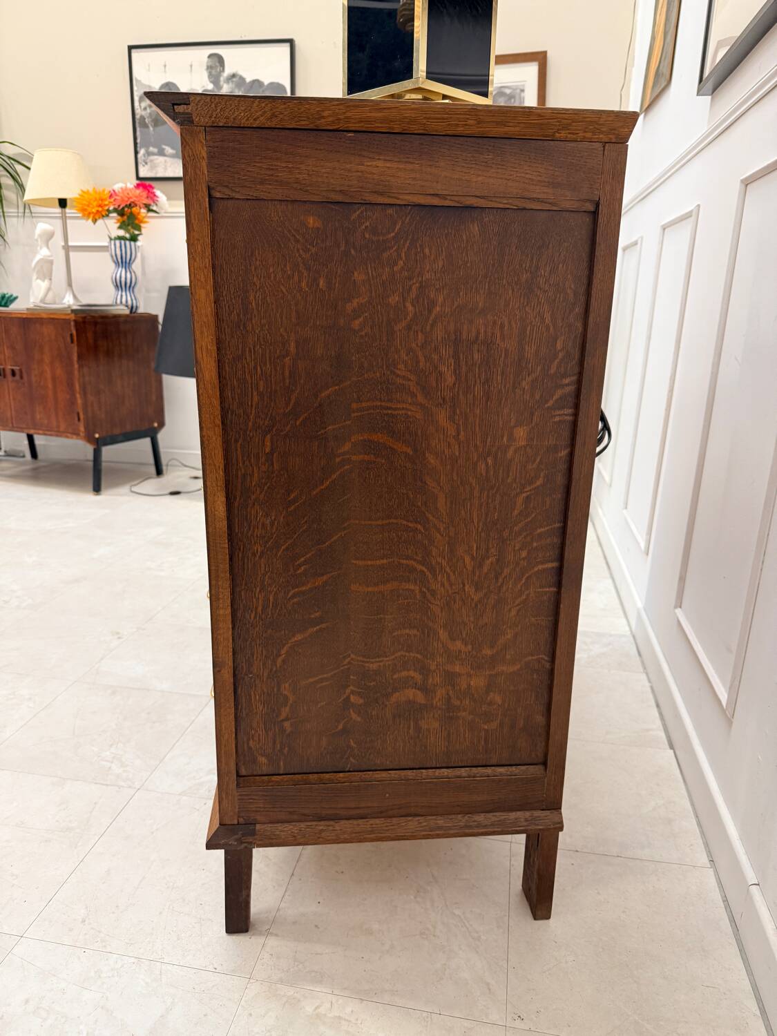 Vintage chest of drawers with splayed legs