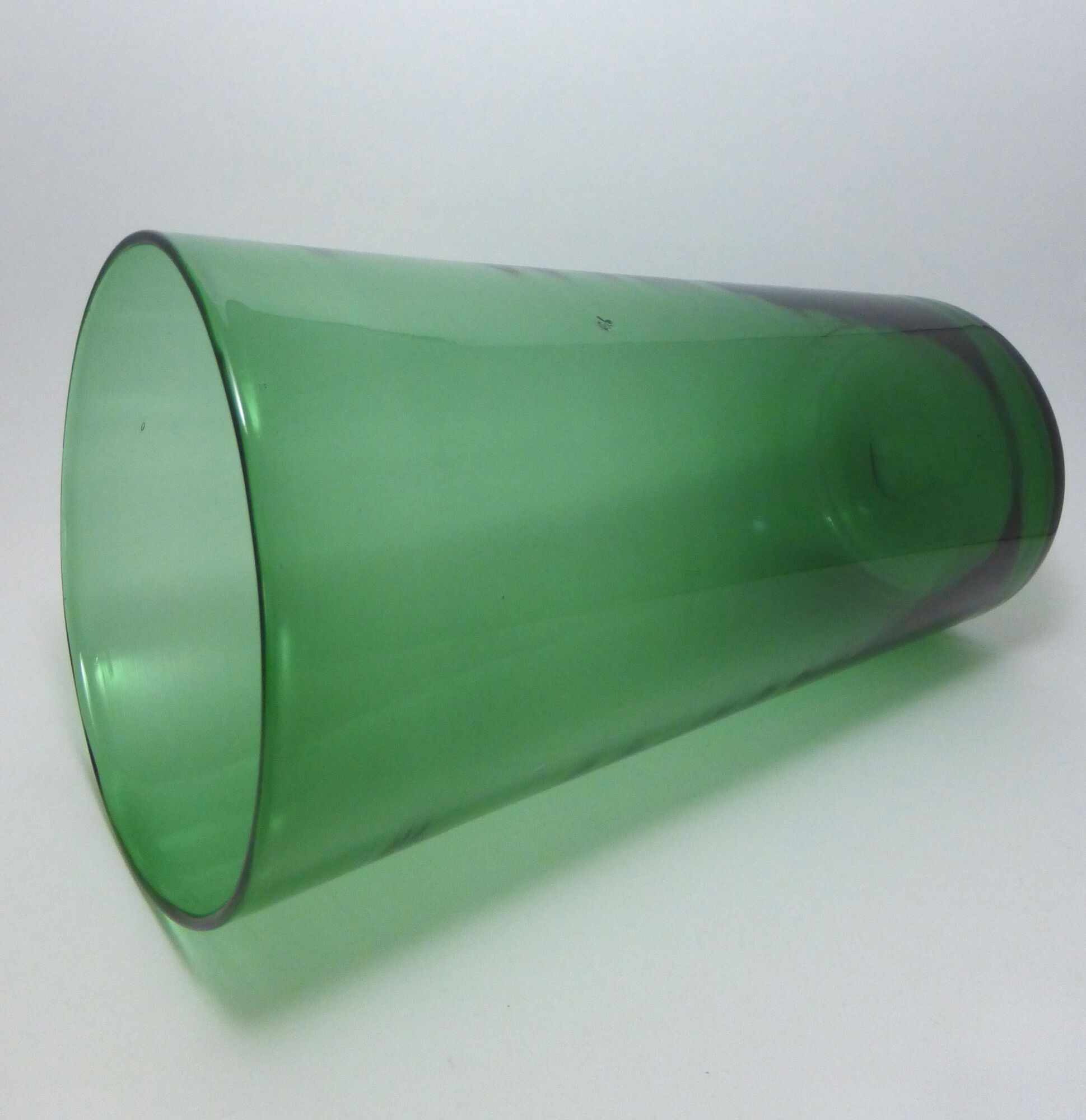 Vase de parquet en verre vert