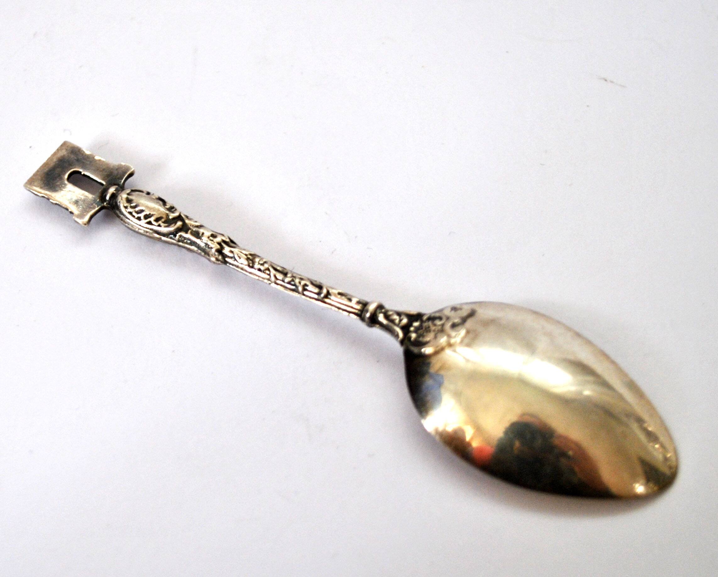 Paris souvenir collector's spoon in SOLID SILVER Minerva Arc de Triomphe
