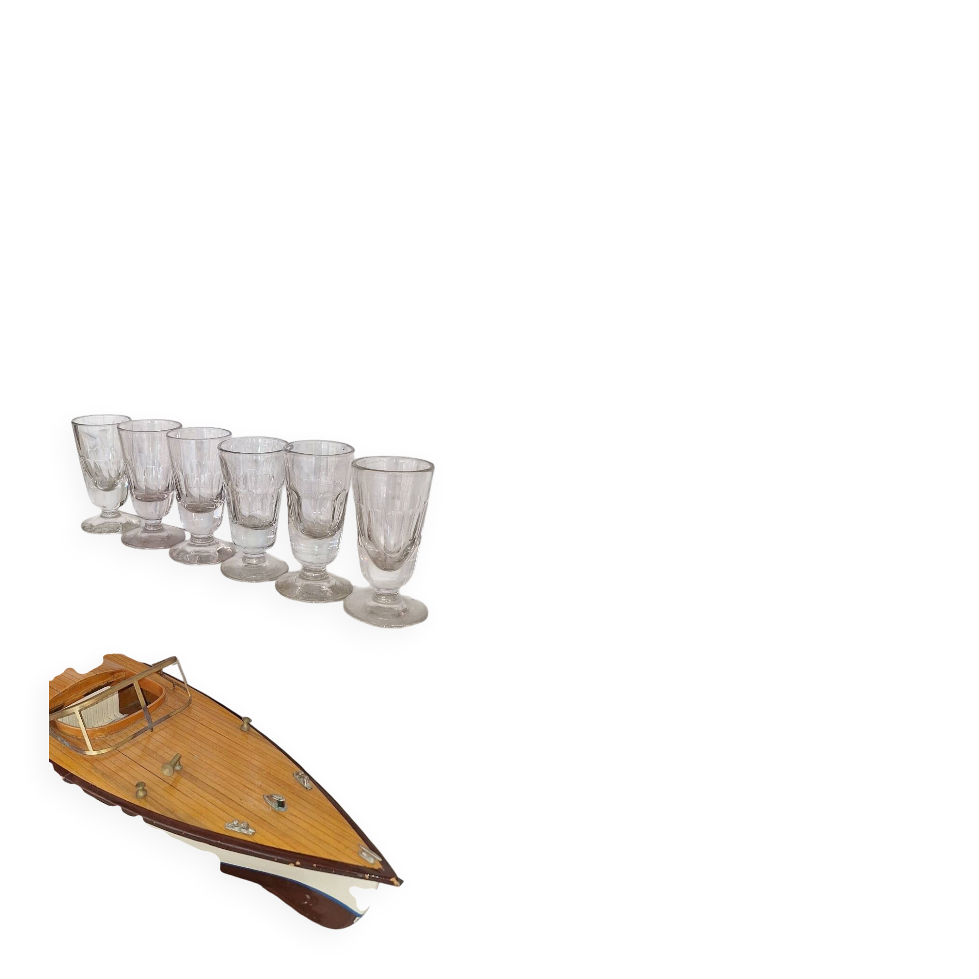 set of 6 "bistro" stemmed glasses