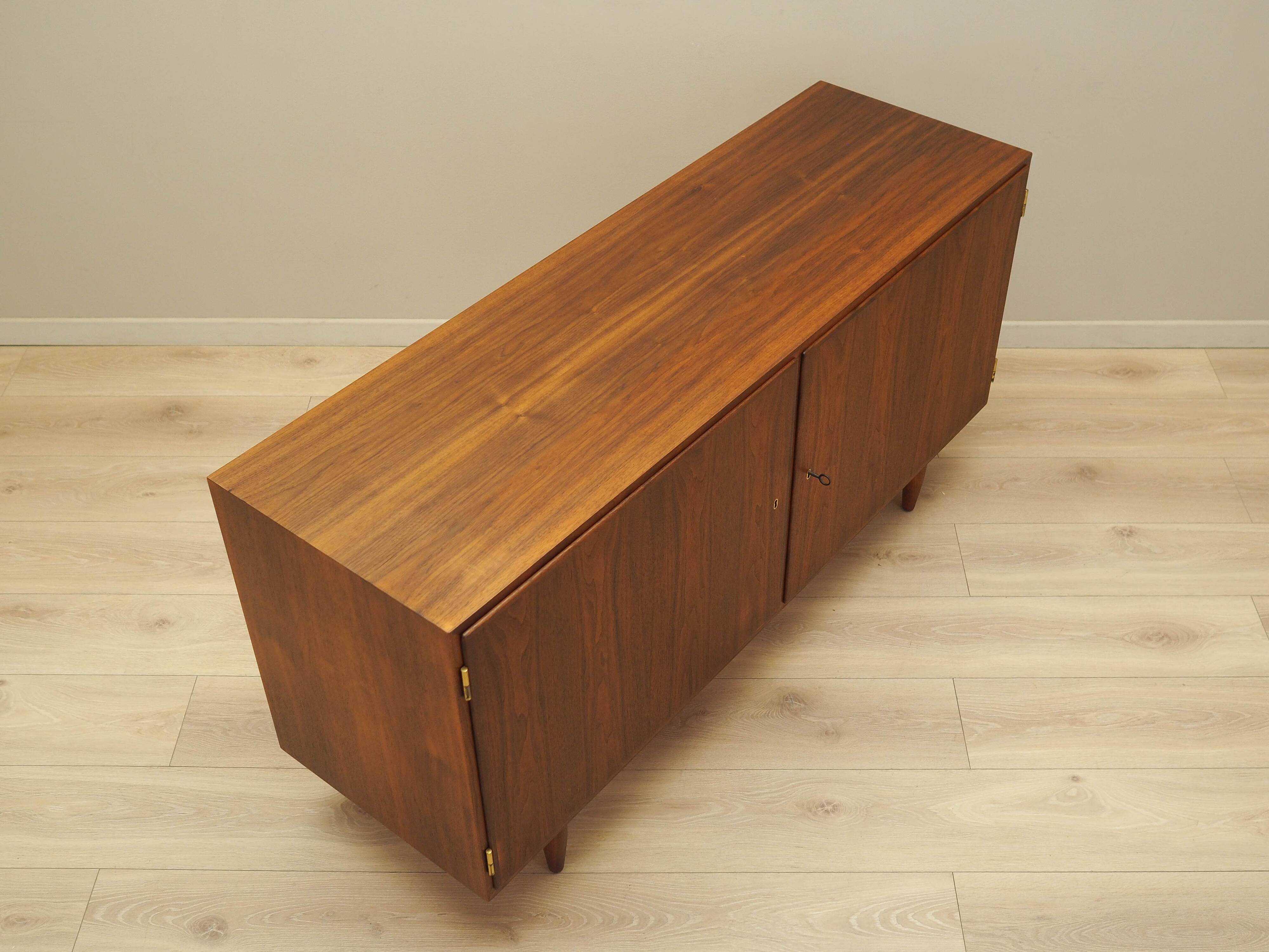 Walnut cabinet, Danish design, 1970s, designer: Carlo Jensen, manufacturer:
