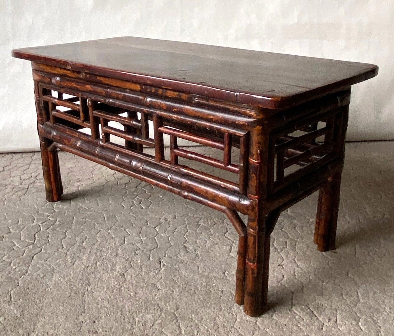 Table basse en bambou