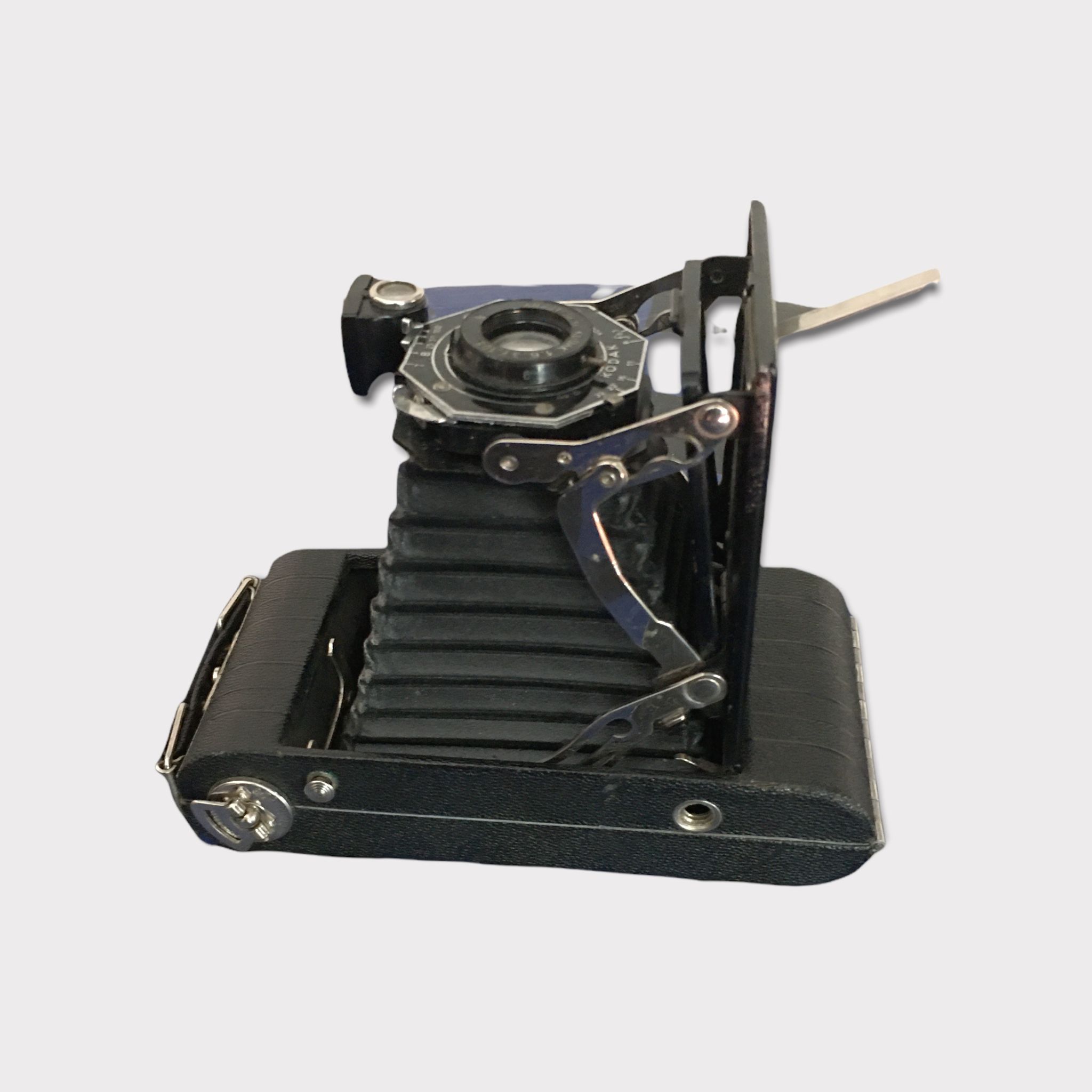 Bellows camera " KODAK Junior Six - 20 Series II, Made In USA
