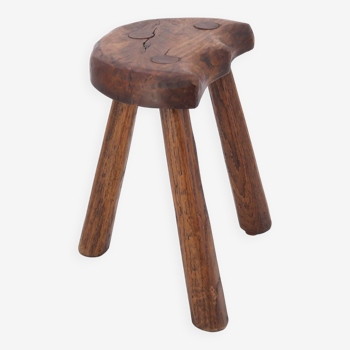 Tabouret tripode en bois, art populaire montagne, années 50